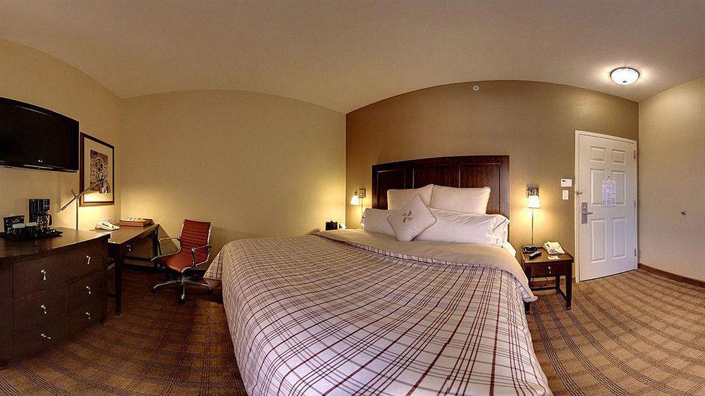 Holiday Inn Savannah Historic District By Ihg Exteriör bild