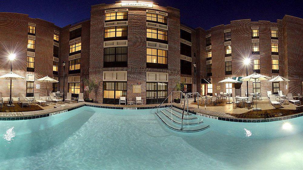 Holiday Inn Savannah Historic District By Ihg Exteriör bild